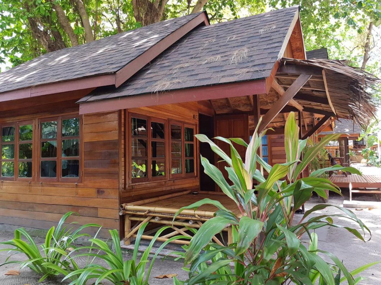 Deluxe Bungalow SeaBreeze